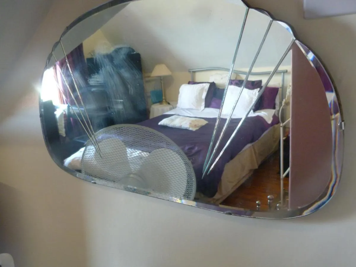 Bed & Breakfast Ms Mccreadys Guest House Doncaster