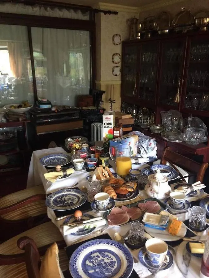 Ms Mccreadys Guest House Doncaster